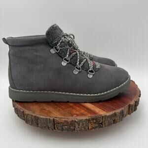 Skechers Bobs Alpine Faux Suede Ankle Boots Gray Size 8 Memory Foam Gorpcore EUC